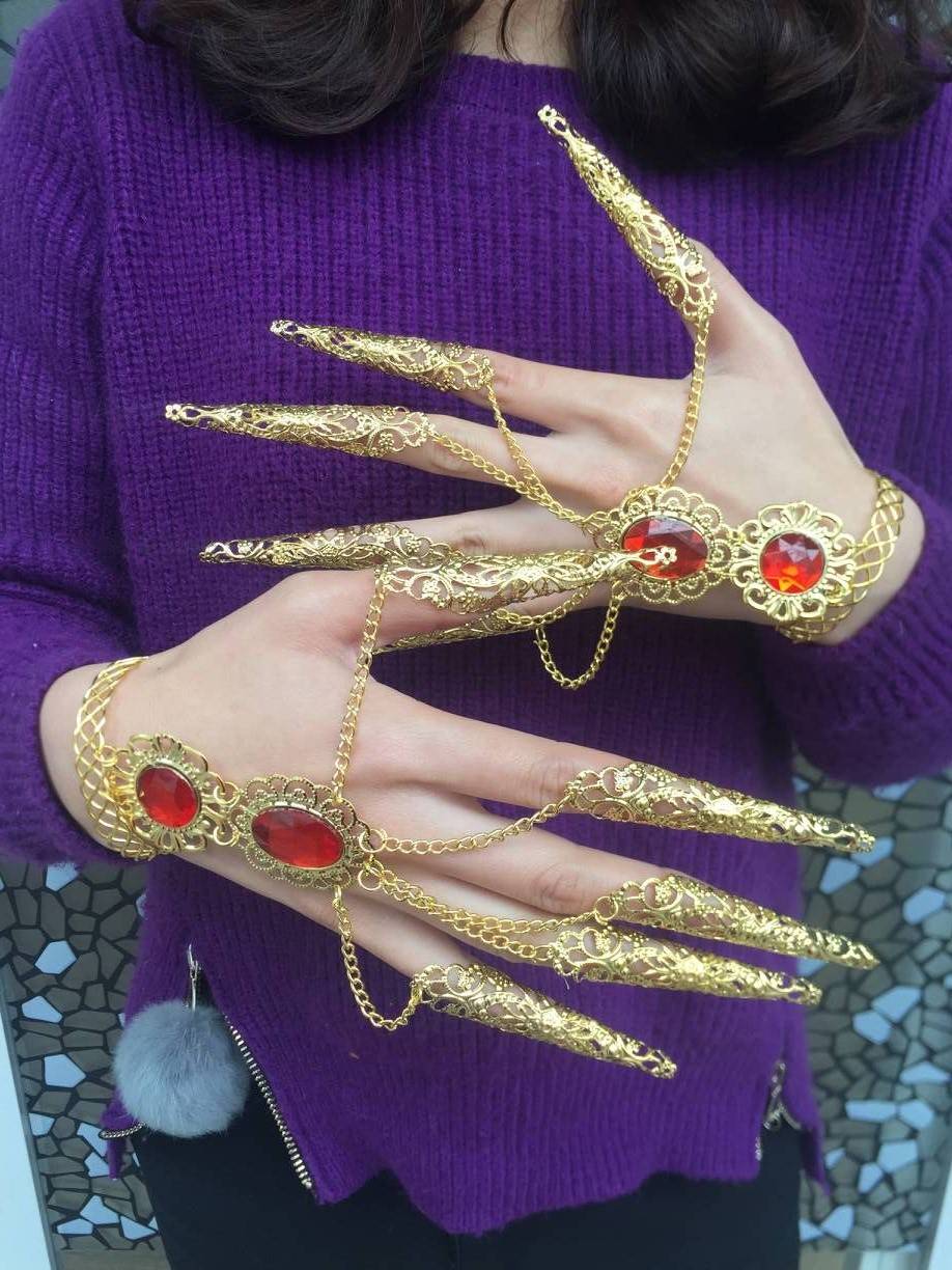 A thousand hands